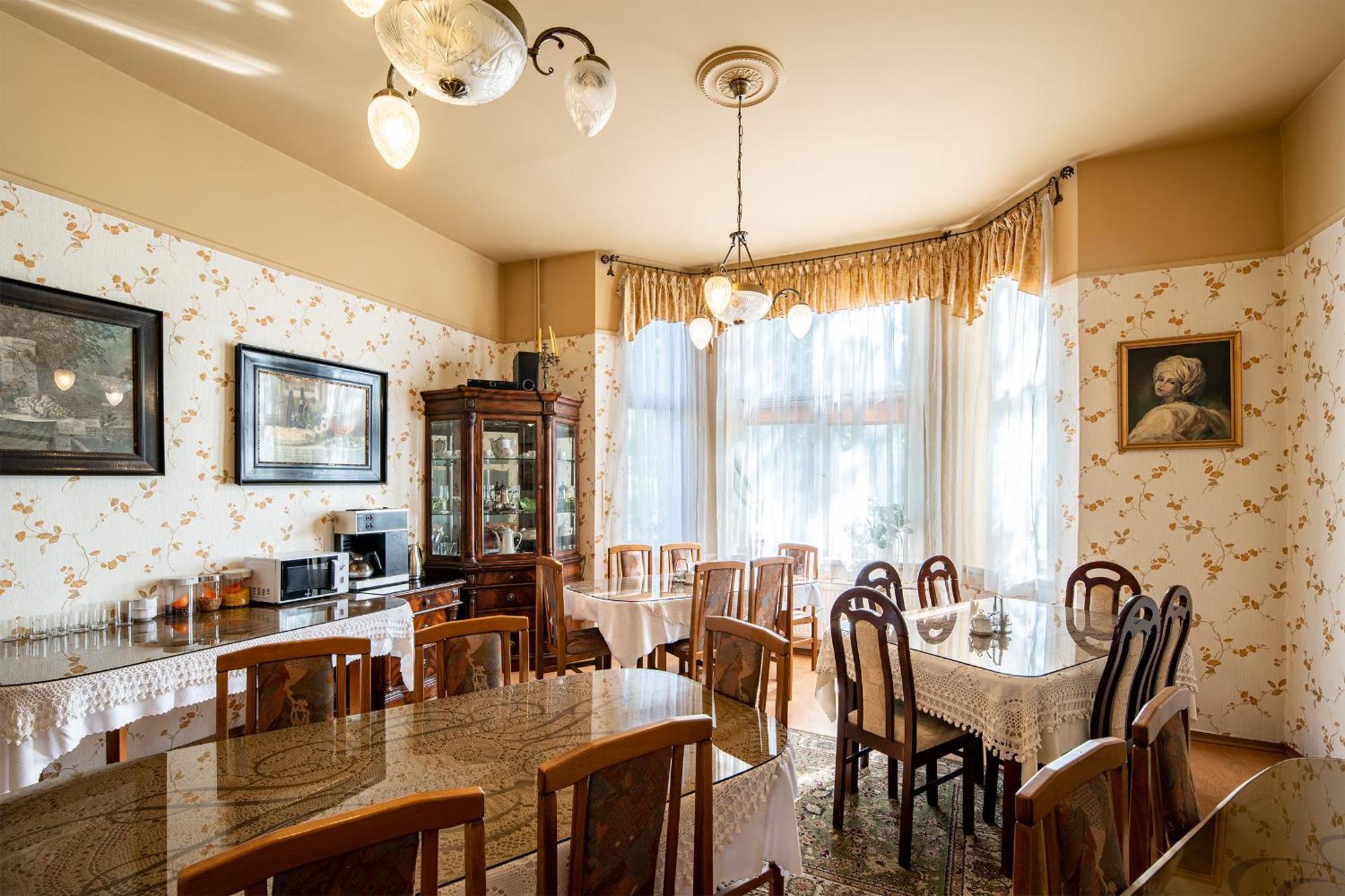 Hotel Pod Zamkiem Olsztyn (Warmian-Masurian)